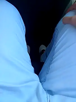 Snapshot of Brutao_ chatting on November 5, 2025, 10:40 am Brutao online show from November 5, 2025, 10:40 am