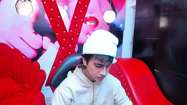 alex 477 online show from December 19, 2025, 11:34 am