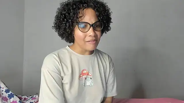 Snapshot of Jade_Dorthini chatting on July 25, 2026, 10:38 pm Jade Dorthini online show from July 25, 2026, 10:38 pm