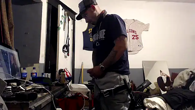 sledge901 online show from November 11, 2025, 4:29 am