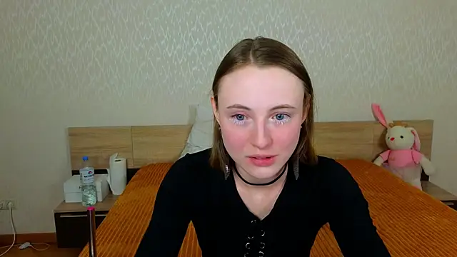 Cowell Adelina online show from April 4, 2026, 9:27 am