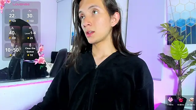 Feniix   online show from March 7, 2025, 7:41 am