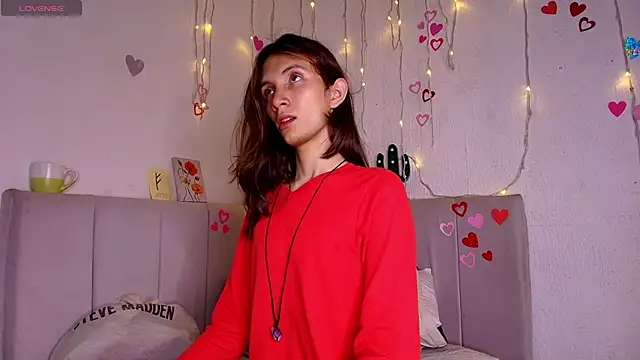 Feniix   online show from October 22, 2025, 4:12 am