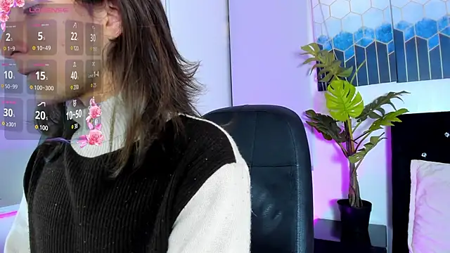 Feniix   online show from March 8, 2025, 4:12 am