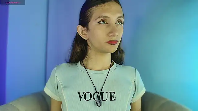 Feniix   online show from April 7, 2026, 5:09 am