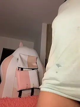 Alessiasex  online show from March 1, 2026, 6:19 pm