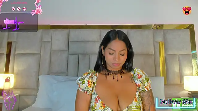 Snapshot of Miss_Abigail_ chatting on March 22, 2025, 3:53 pm Miss Abigail online show from March 22, 2025, 3:53 pm