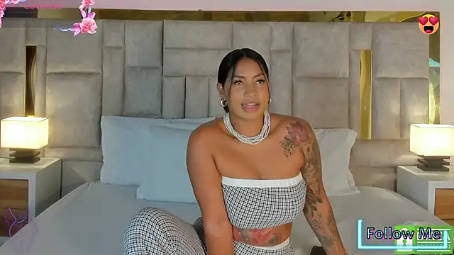 Snapshot of Miss_Abigail_ chatting on March 21, 2025, 1:01 pm Miss Abigail online show from March 21, 2025, 1:01 pm