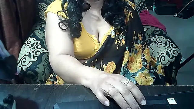 Snapshot of Punambhabisexy chatting on April 3, 2026, 9:10 pm Punambhabisexy online show from April 3, 2026, 9:10 pm