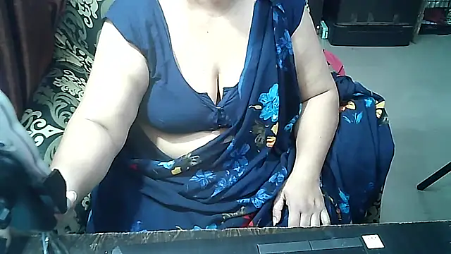 Punambhabisexy online show from February 13, 2026, 9:48 pm