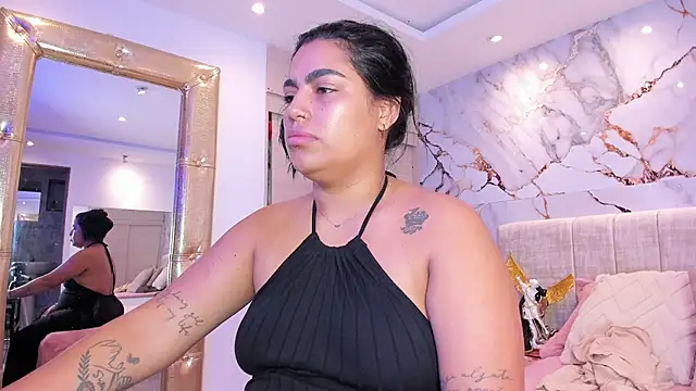 kiana cream online show from November 28, 2025, 11:32 am