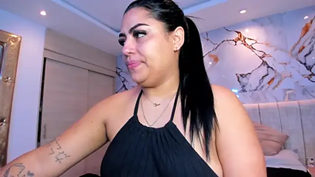 kiana cream online show from June 24, 2026, 12:59 pm
