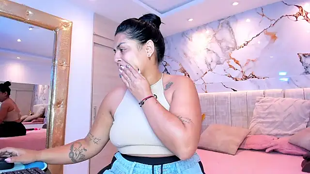 kiana cream online show from March 16, 2026, 11:36 am