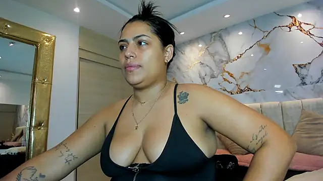 kiana cream online show from May 11, 2026, 12:06 pm