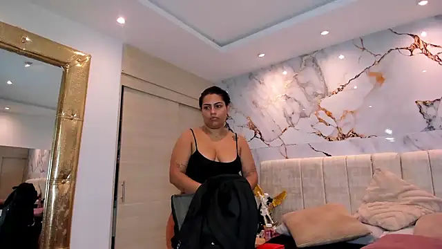 kiana cream online show from May 28, 2026, 11:49 am