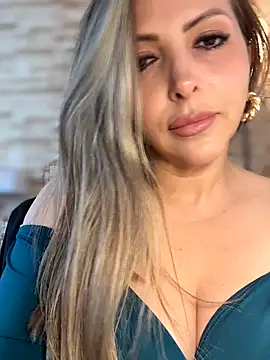  Abril-Office1 online show from September 11, 2025, 2:50 pm