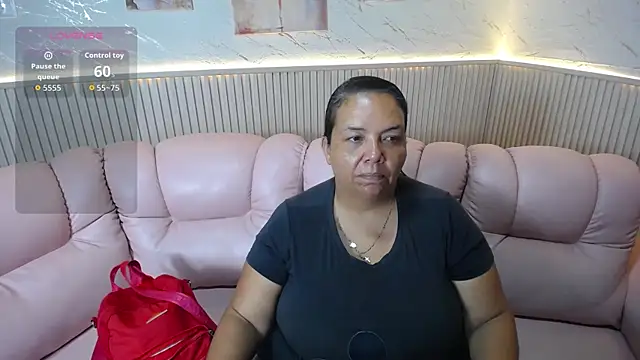 Penelope Nipples  online show from April 15, 2026, 11:59 am