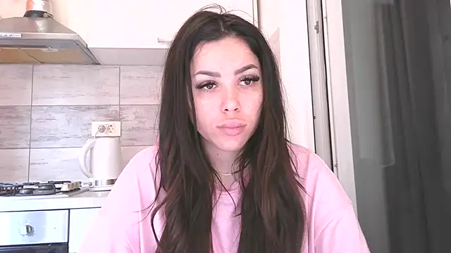 LovelyJulliette online show from May 20, 2026, 10:23 am