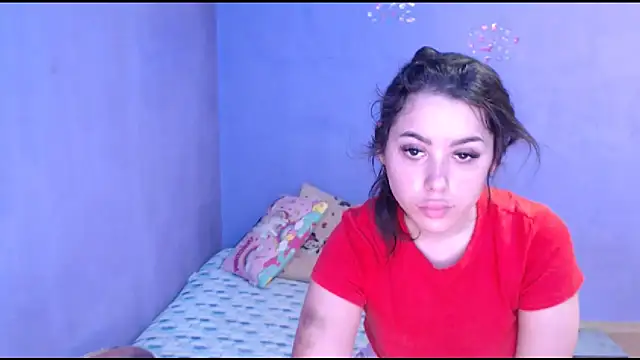 Snapshot of LovelyJulliette chatting on March 6, 2025, 9:47 am LovelyJulliette online show from March 6, 2025, 9:47 am