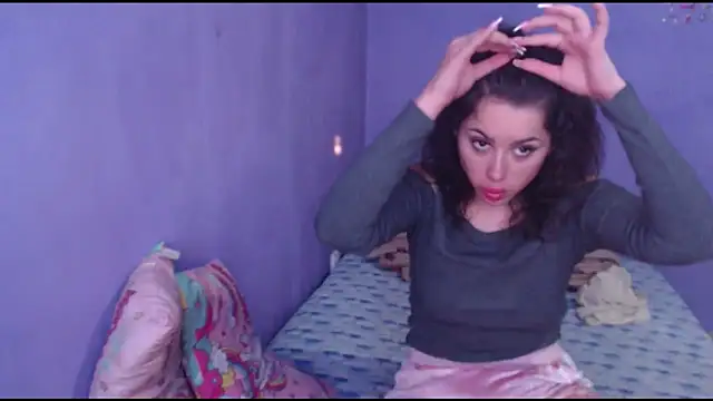 Snapshot of LovelyJulliette chatting on March 9, 2025, 3:16 pm LovelyJulliette online show from March 9, 2025, 3:16 pm