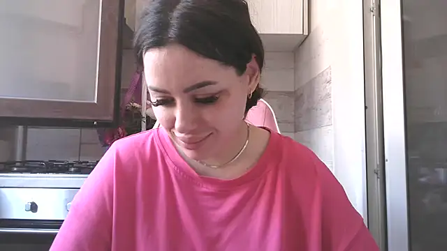 LovelyJulliette online show from May 23, 2026, 8:35 am