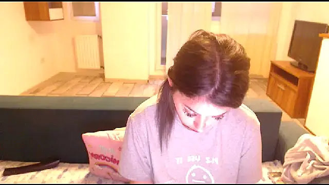 Snapshot of LovelyJulliette chatting on March 22, 2025, 4:15 pm LovelyJulliette online show from March 22, 2025, 4:15 pm