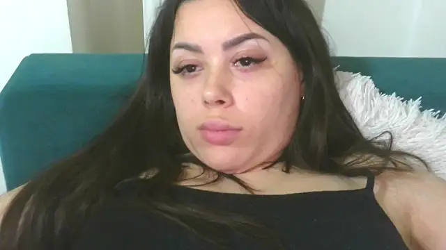 LovelyJulliette online show from April 30, 2026, 9:52 pm