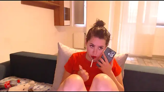 Snapshot of LovelyJulliette chatting on March 18, 2025, 3:22 pm LovelyJulliette online show from March 18, 2025, 3:22 pm