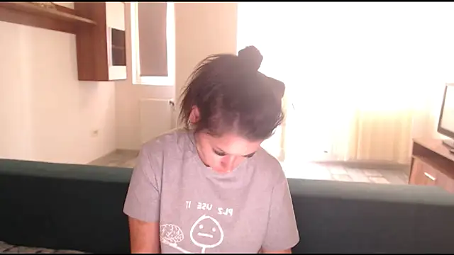 Snapshot of LovelyJulliette chatting on March 14, 2025, 11:12 am LovelyJulliette online show from March 14, 2025, 11:12 am
