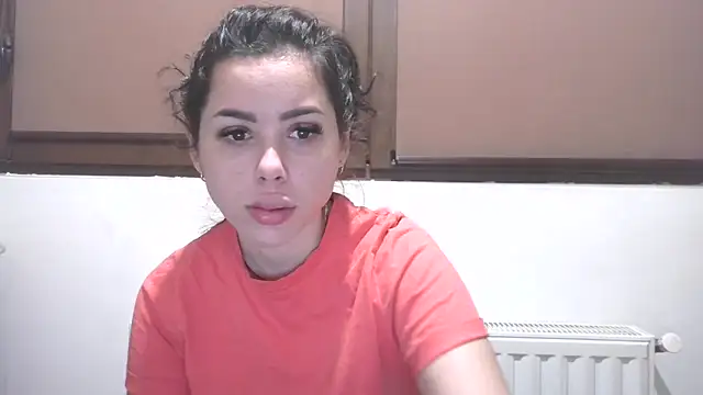 Snapshot of LovelyJulliette chatting on February 17, 2026, 1:19 pm LovelyJulliette online show from February 17, 2026, 1:19 pm