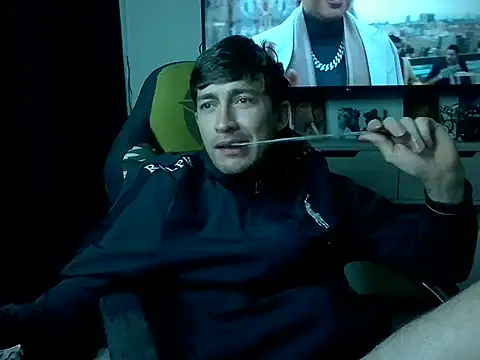 Fun Whit Alexxx online show from July 20, 2026, 2:41 am