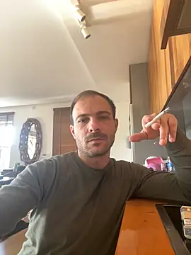 Snapshot of Adventurehotman chatting on October 28, 2025, 1:21 pm Adventurehotman online show from October 28, 2025, 1:21 pm