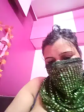 Snapshot of RESHMA_21 chatting on January 9, 2025, 8:33 pm RESHMA 21 online show from January 9, 2025, 8:33 pm