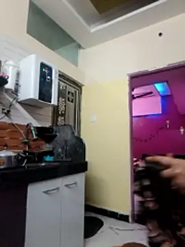 Snapshot of RESHMA_21 chatting on February 27, 2026, 4:18 pm RESHMA 21 online show from February 27, 2026, 4:18 pm