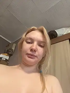 AmmyHot online show from March 9, 2026, 2:04 am