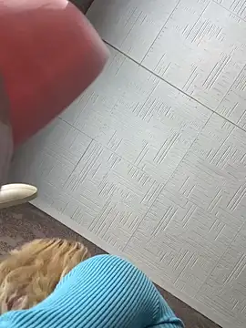 AmmyHot online show from November 20, 2025, 6:14 am