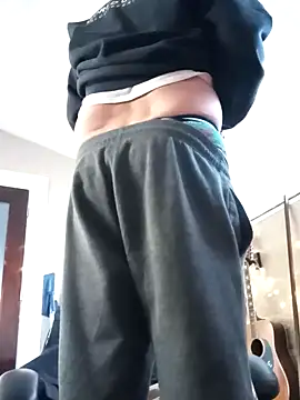 Snapshot of Hotbodyscottie chatting on January 25, 2025, 1:30 pm Hotbodyscottie online show from January 25, 2025, 1:30 pm