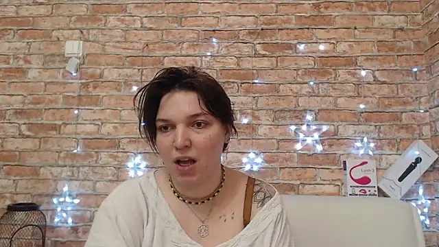 Snapshot of Amelia_Kiss_ chatting on January 15, 2026, 12:36 am Amelia Kiss online show from January 15, 2026, 12:36 am