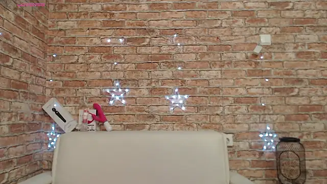 Snapshot of Amelia_Kiss_ chatting on February 24, 2026, 12:55 am Amelia Kiss online show from February 24, 2026, 12:55 am