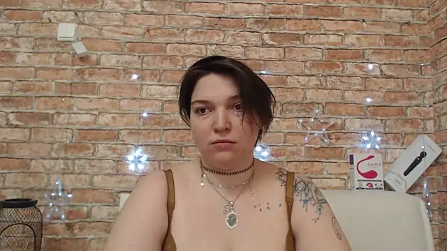 Snapshot of Amelia_Kiss_ chatting on February 28, 2026, 12:43 am Amelia Kiss online show from February 28, 2026, 12:43 am