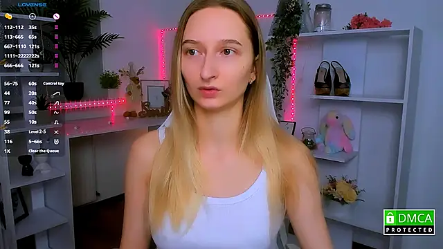 Snapshot of _Ri_na_ chatting on November 18, 2025, 6:28 am Ri na online show from November 18, 2025, 6:28 am