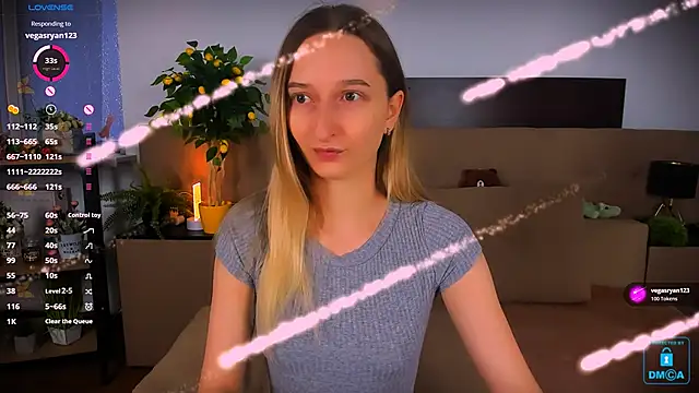 Snapshot of _Ri_na_ chatting on November 12, 2025, 6:28 am Ri na online show from November 12, 2025, 6:28 am