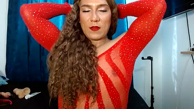 luisaqueenxxx online show from May 13, 2026, 8:38 pm