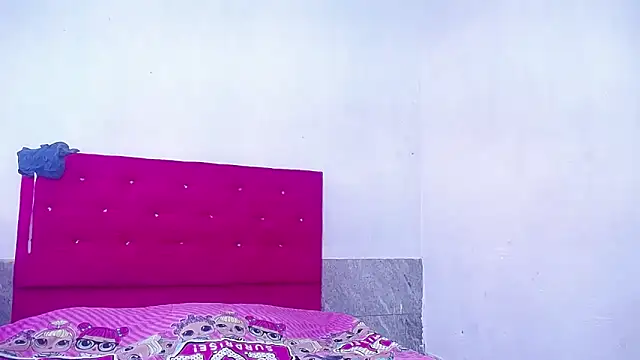 candy dustano691 online show from April 10, 2026, 9:44 pm