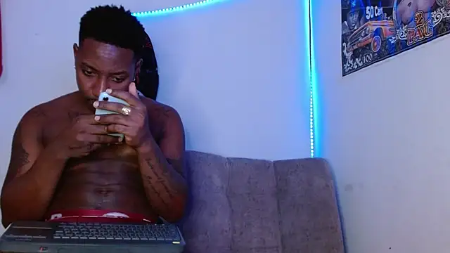 Snapshot of king__Black chatting on July 26, 2026, 9:43 pm king Black online show from July 26, 2026, 9:43 pm