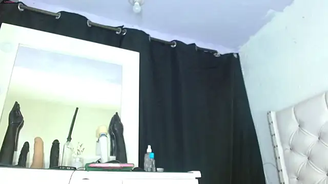 jenny-big-cock online show from March 13, 2026, 6:46 pm