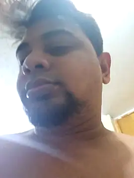 Snapshot of CuntLover650 chatting on February 28, 2026, 12:10 am CuntLover650 online show from February 28, 2026, 12:10 am