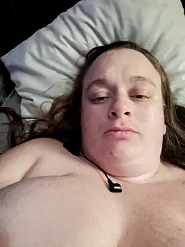 Geemaal online show from November 18, 2025, 4:05 am