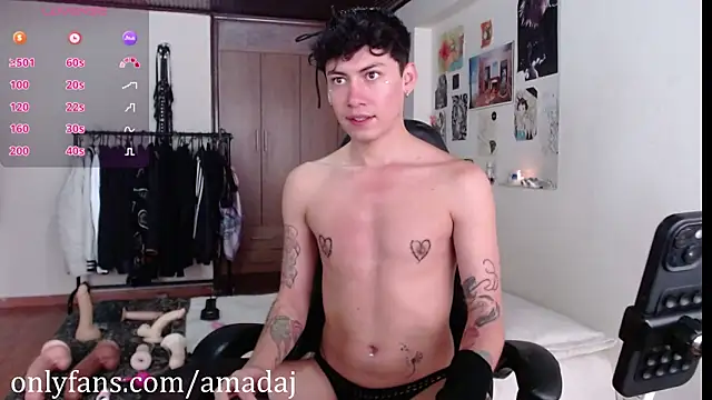 Amahd696 online show from March 17, 2026, 1:36 pm