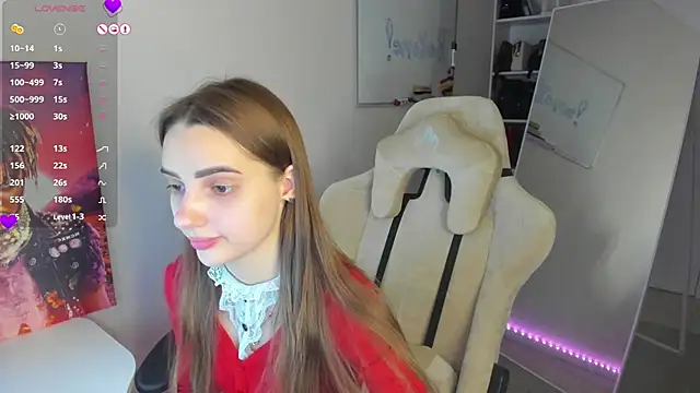 Snapshot of __SilviaAbby__ chatting on January 1, 2025, 2:31 pm SilviaAbby online show from January 1, 2025, 2:31 pm